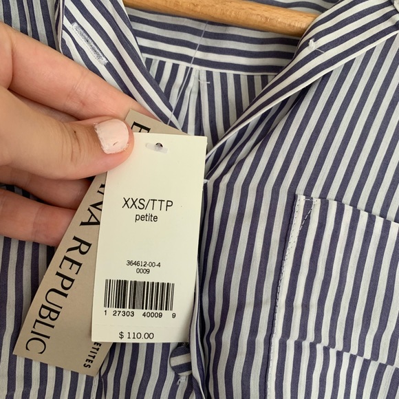BNWT Banana Republic silky button up - Picture 4 of 5